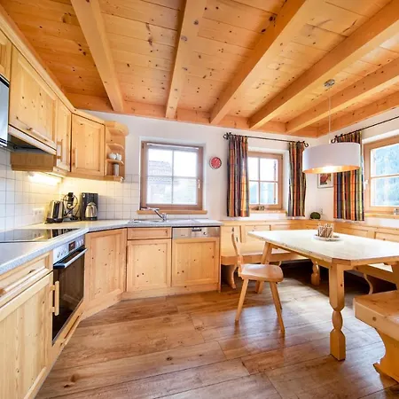 Ferienpark Schoneben Вальд (Пинцгау)